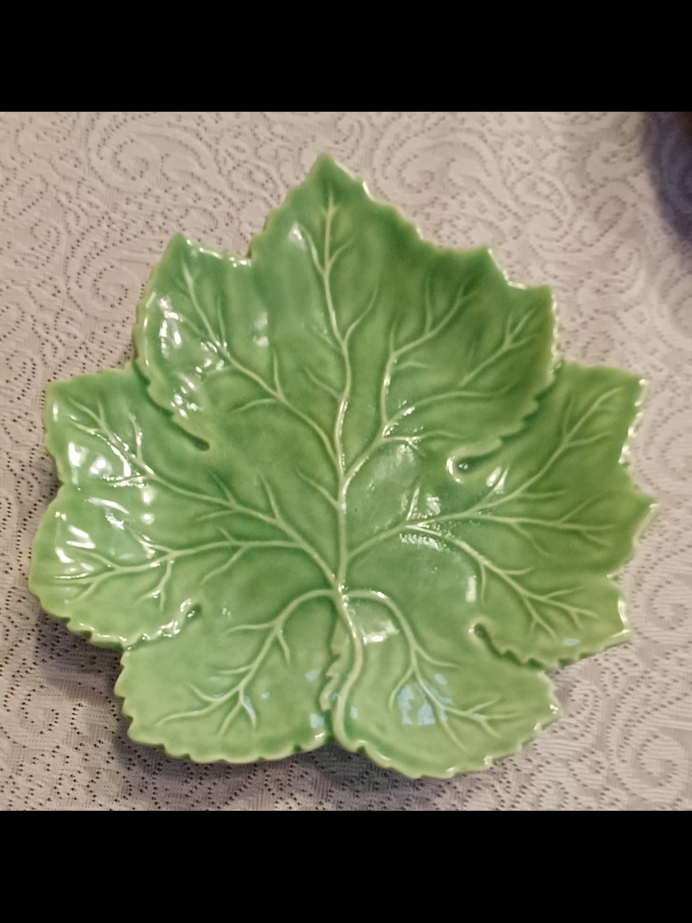 Olfaire Portugal Pottery Green Leaf Shaped Ceramic Serving Plate